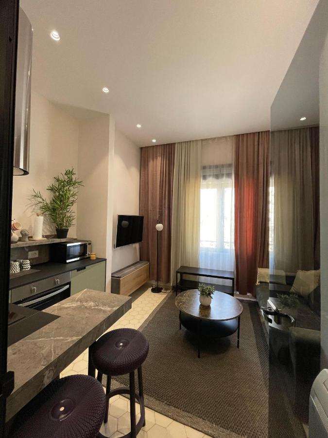 Urban Stay Tirana Deluxe Екстериор снимка