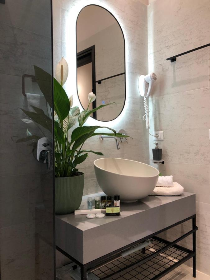 Urban Stay Tirana Deluxe Екстериор снимка