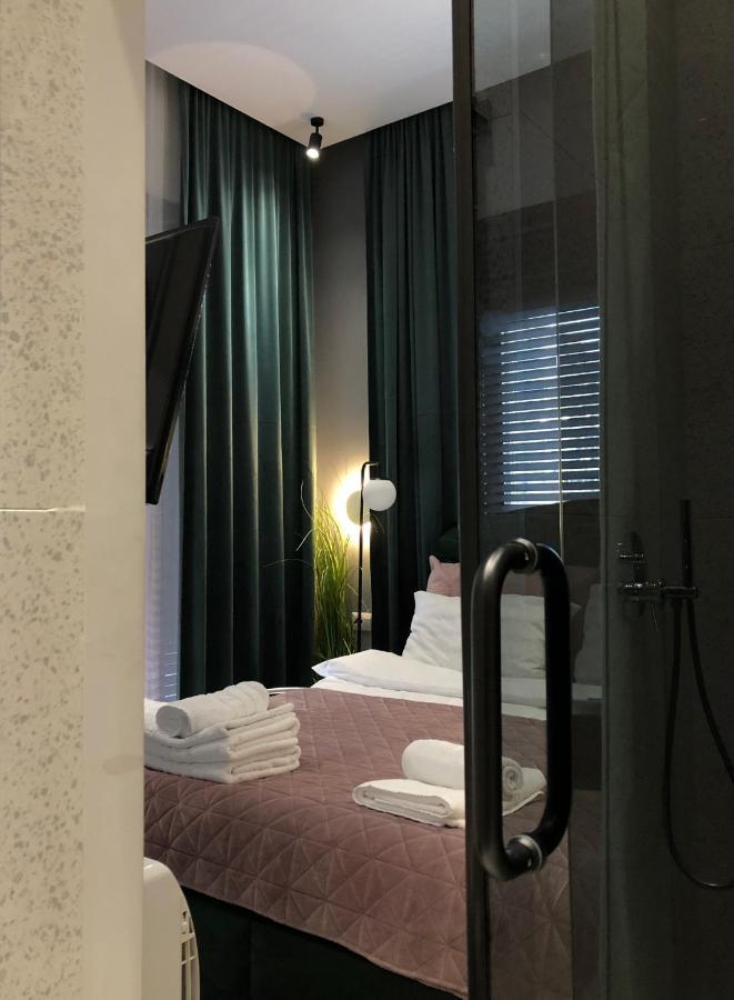Urban Stay Tirana Deluxe Екстериор снимка