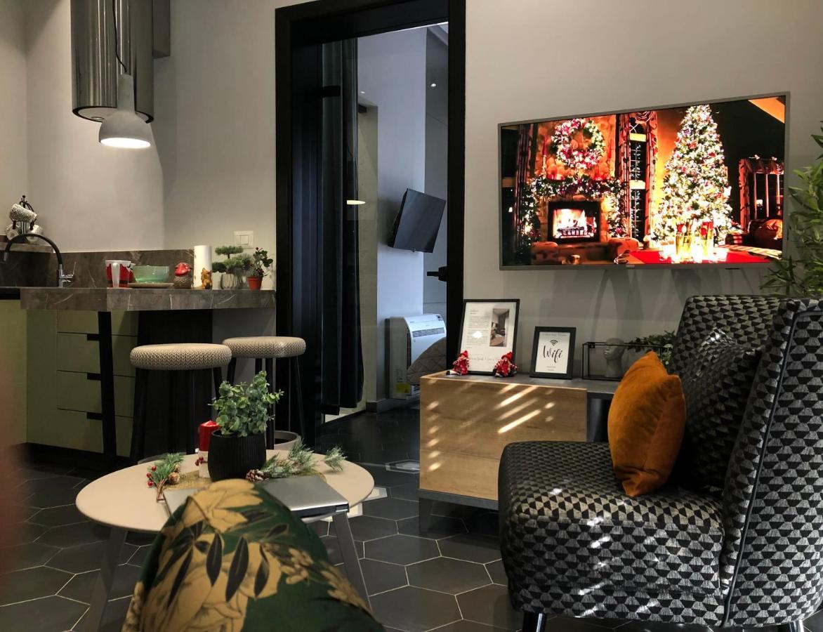 Urban Stay Tirana Deluxe Екстериор снимка