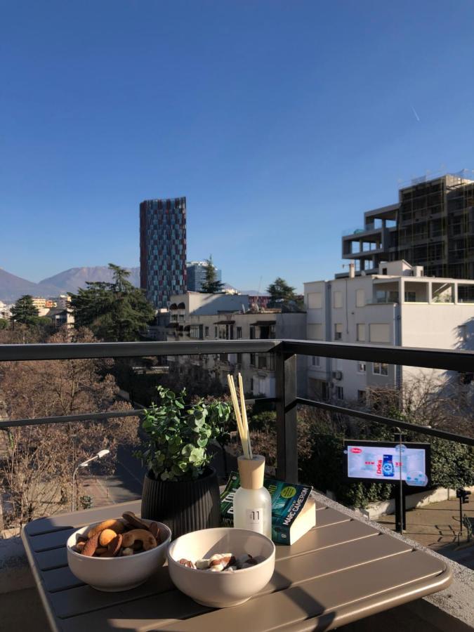Urban Stay Tirana Deluxe Екстериор снимка