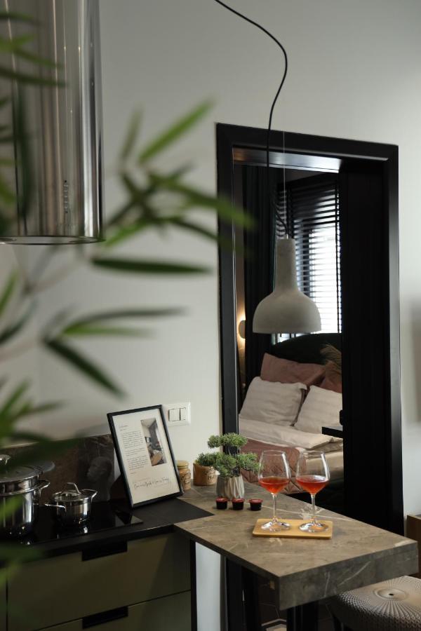 Urban Stay Tirana Deluxe Екстериор снимка